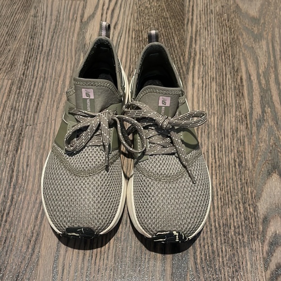 New balance comfort insert sneaker - Picture 2 of 4